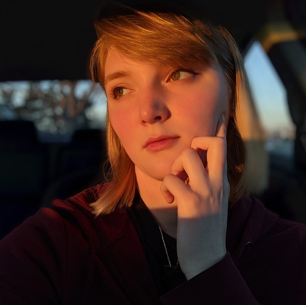 Meet your Posher, Hannah
